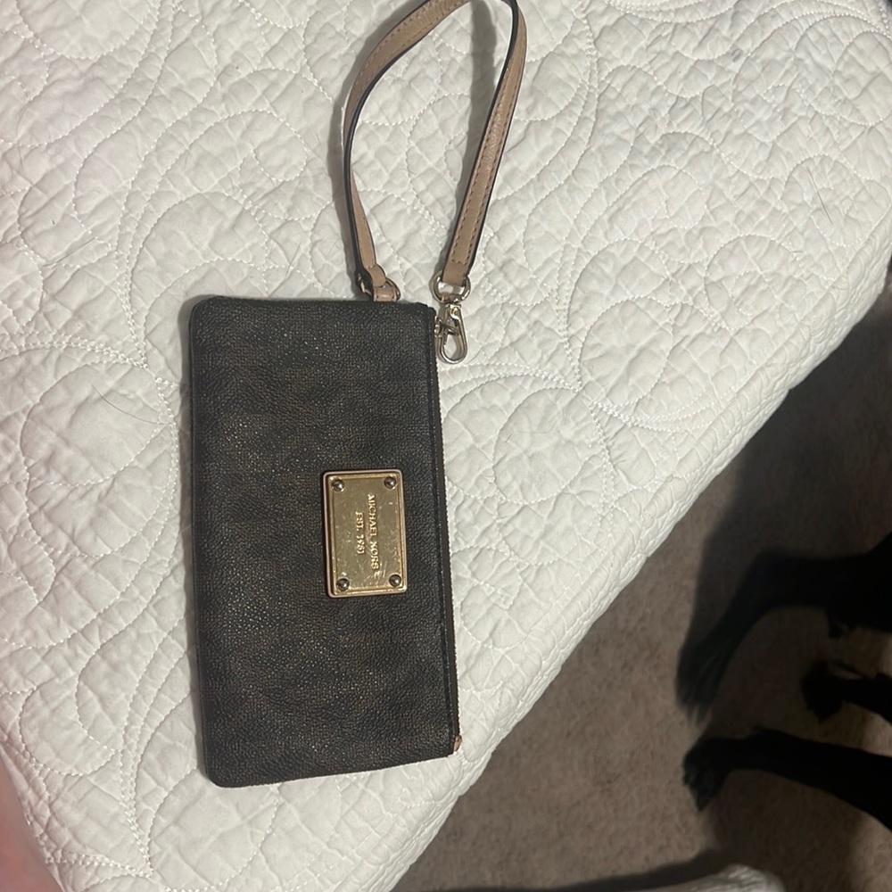 Michael Kors Wristlet